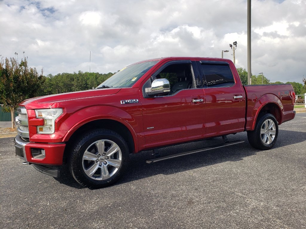 Pre-Owned 2017 Ford F-150 Platinum With Navigation & 4WD