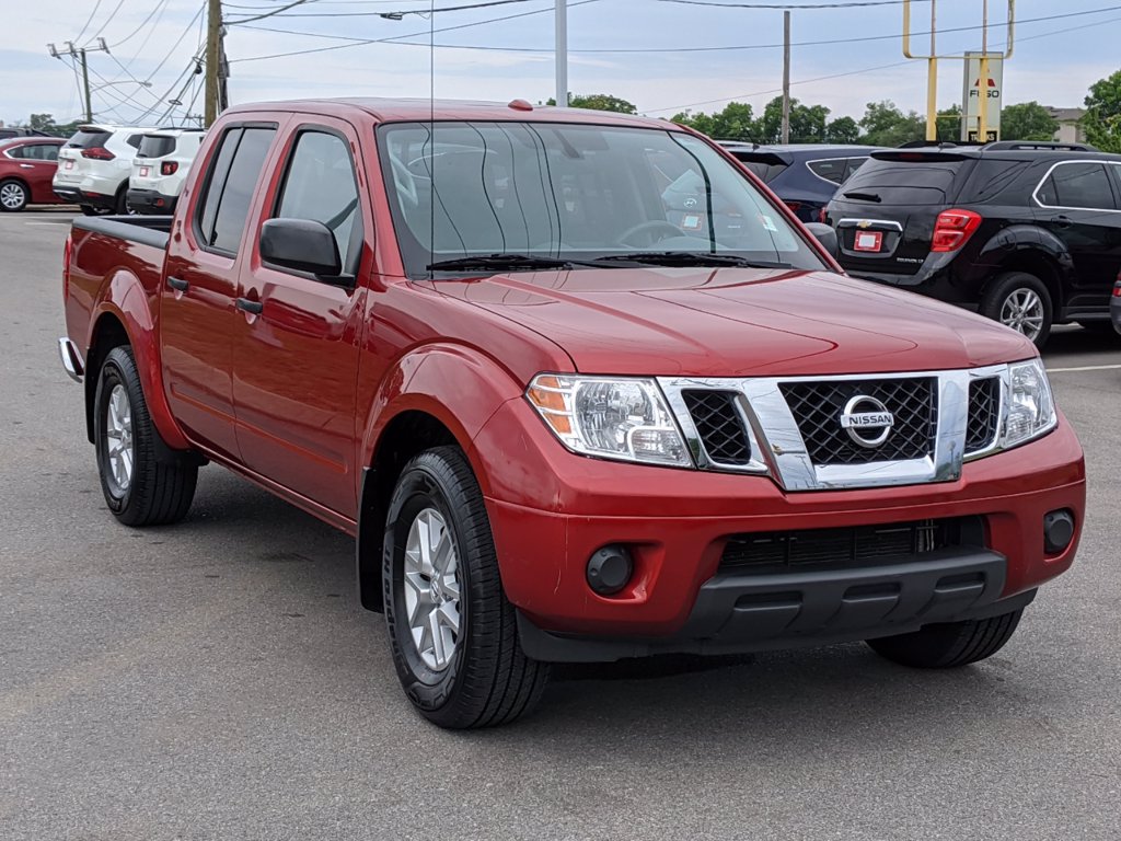 Pre-Owned 2017 Nissan Frontier SV V6 RWD Crew Cab Pickup