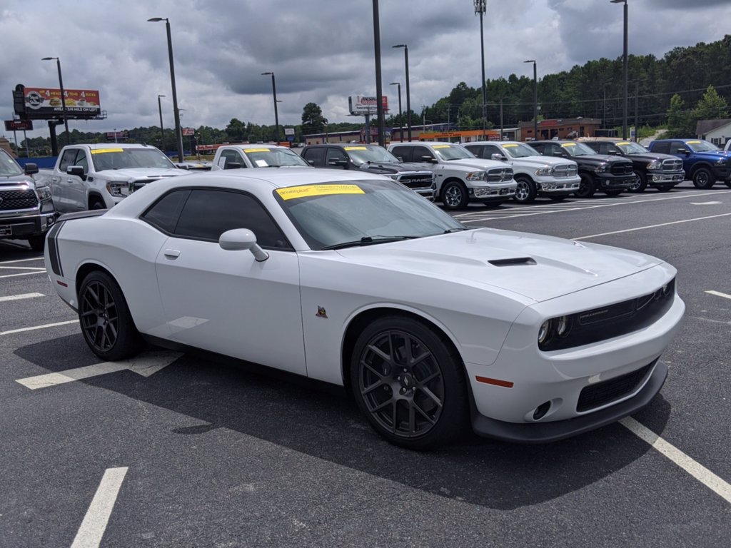 Pre-Owned 2018 Dodge Challenger R/T 392 RWD 2dr Car