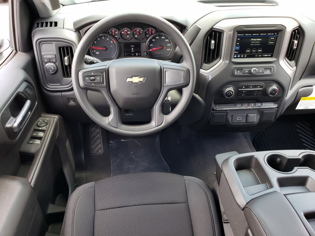 New 2019 Chevrolet Silverado 1500 Custom Crew Cab Pickup in Nashville